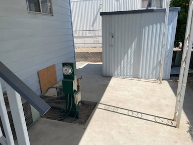 1455 S State St unit 324, Hemet, CA 92543 - photo 7