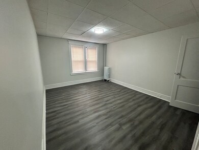 16 Mattoon St unit 2, Springfield, MA 01105 - photo 4