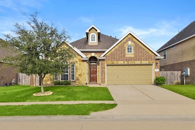 4706 Alluvial Cir, Alvin, TX 77511 - photo 2