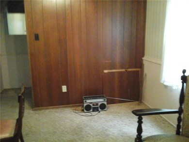 317 Kiehl St, Aliquippa, PA 15001 - photo 5