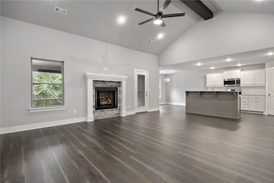  
106 Murphy Dr, Bella Vista, AR 72715