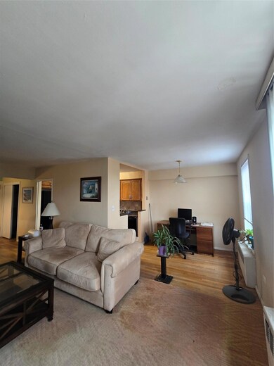 84-29 155th Ave unit 6J, Howard Beach, NY 11414 - photo 5