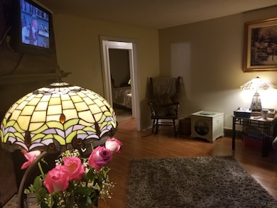 8 Meadowbrook Ln unit 2, South Easton, MA 02375 - photo 3