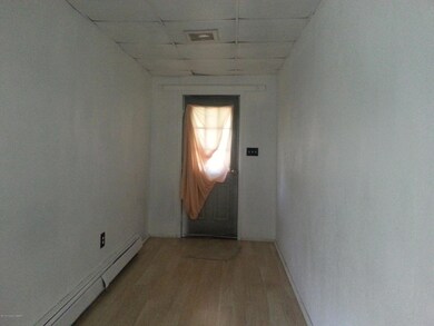 748 Coon Rd, Dallas, PA 18621 - photo 6