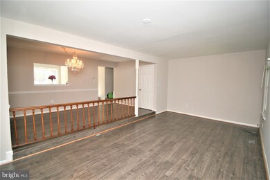 11529 Summer Oak Dr, Germantown, MD 20874 - photo 5