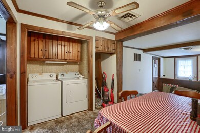 1401 Mount Laurel Rd, Temple, PA 19560 - photo 4