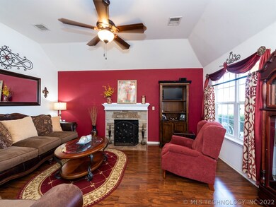 20316 E 43rd Place S, Broken Arrow, OK 74014 - photo 5