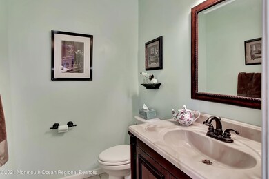 07-Powder Room