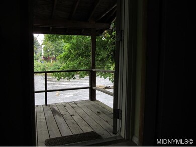 #16 Deck Access