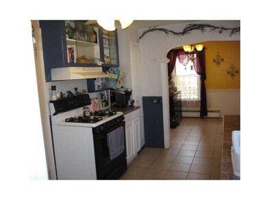 37 Charles St, Central Falls, RI 02863 - photo 6