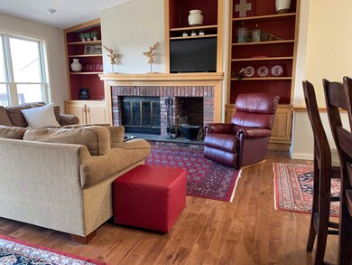 423 Alden Partridge Rd unit 2C, Hartford, VT 05001 - photo 2