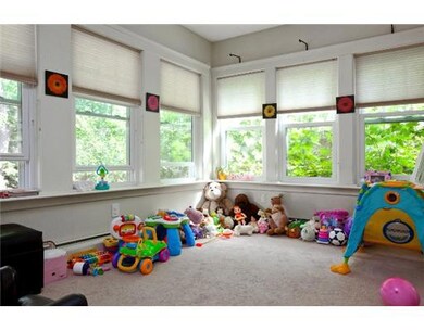 115 Cole Ave, Providence, RI 02906 - photo 6