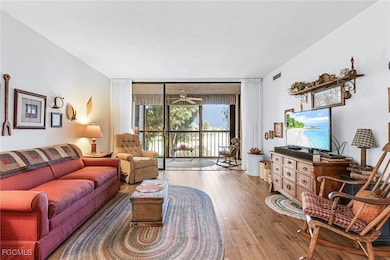 Steamboat Bend Condominium unit 201, Fort Myers, FL 33919 - photo 6