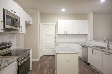 25516 Starling Ln, Magnolia, TX 77354 - photo 2