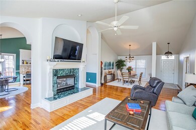 18 Cambria Ln, Bella Vista, AR 72715 - photo 3