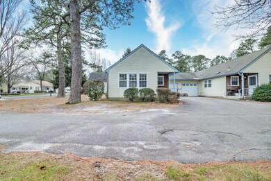 8B Maplewood Dr unit B, Whiting, NJ 08759 - photo 3