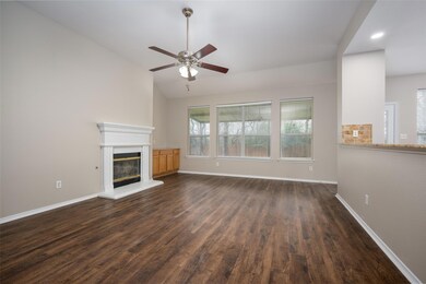 3912 Chimney Rock Dr, Denton, TX 76210 - photo 7