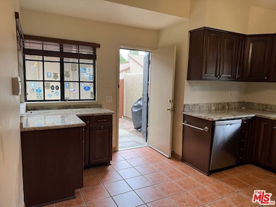3635 Via Pacifica Walk, Oxnard, CA 93035 - photo 4