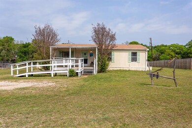 125 Kinbrook Ln, Weatherford, TX 76087 - photo 3