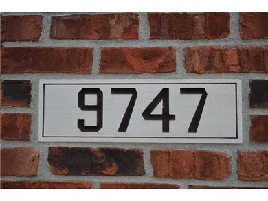 9747 Greystoke Ct, Fishers, IN 46038 - photo 3