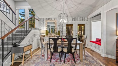 1301 N Royal Oaks Way, Flagstaff, AZ 86004 - photo 4