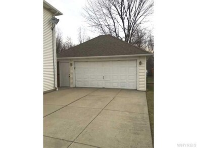 7227 Witmer Rd, North Tonawanda, NY 14120 - photo 2