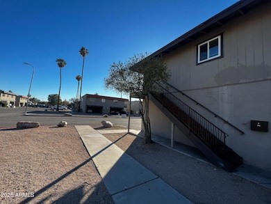 4756 E Moreland St unit 35, Phoenix, AZ 85008 - photo 3