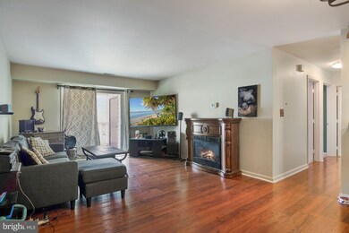 100 Chesterfield Ln unit 207, Stafford, VA 22556 - photo 4