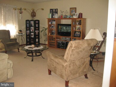 8809 Gap Rd, Waynesboro, PA 17268 - photo 4