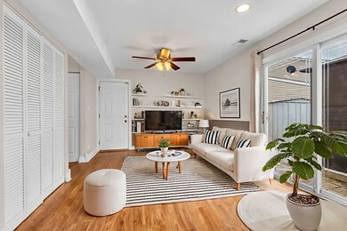 602 Oswego Dr, Carol Stream, IL 60188 - photo 3