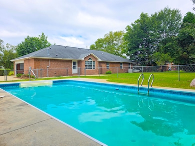 1175 Meadowcroft Dr, Sumter, SC 29154 - photo 2