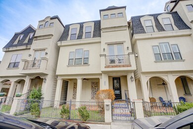 2308 Couch St, Houston, TX 77008 - photo 4