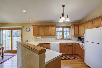 455 Ash St, Oregon, WI 53575 - photo 3