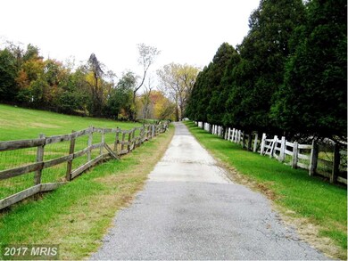 4205 Enterprise Rd, Bowie, MD 20720 - photo 2