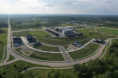 9467 E Lake Vista Pkwy, Oak Creek, WI 53154 - photo 5