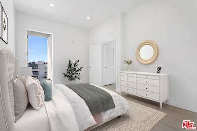 1650 Sawtelle Blvd unit 409, Los Angeles, CA 90025 - photo 4