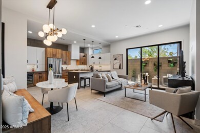 377 E Windsor Ave unit 21, Phoenix, AZ 85004 - photo 2