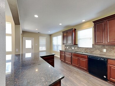 106 Magnolia Colony Ct, Magnolia, TX 77354 - photo 7