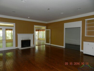 3501 Pat Ln, Tyler, TX 75701 - photo 4