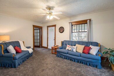 122 Huron St, Lansing, MI 48915 - photo 3