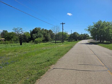 15021 Golf Dr, Whitney, TX 76692 - photo 2