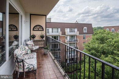 8101 Connecticut Ave unit S707, Chevy Chase, MD 20815 - photo 6