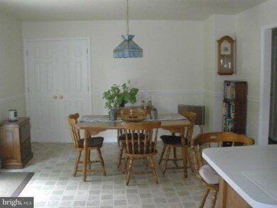 677 Foxcroft Rd, Warrenton, VA 20186 - photo 5