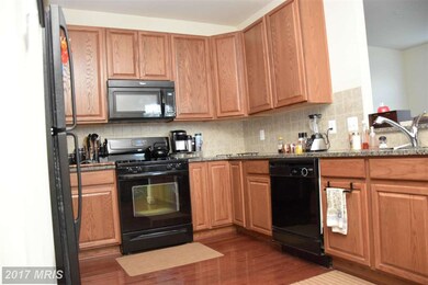 7913 Homefield Dr, Hyattsville, MD 20785 - photo 7