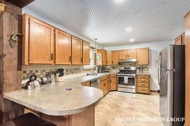 3255 6th St, Wayland, MI 49348 - photo 7