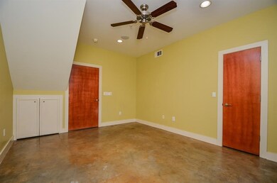 2310 Union St unit 2310D, Houston, TX 77007 - photo 6