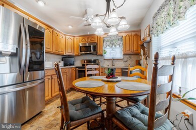 14 Lakebridge Dr, Woodbury, NJ 08096 - photo 5