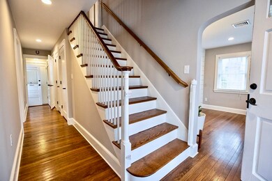 9 Range Rd, Dorchester Center, MA 02124 - photo 4