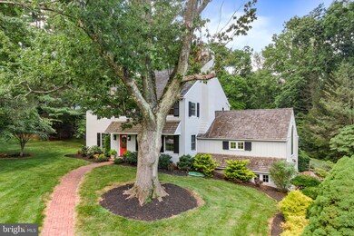 669 Clovelly Ln, Devon, PA 19333 - photo 2