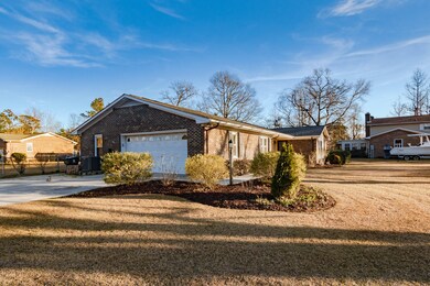 706-hedrick-blvd-web22